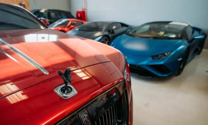 Прокат авто "Kings Rental Cars"