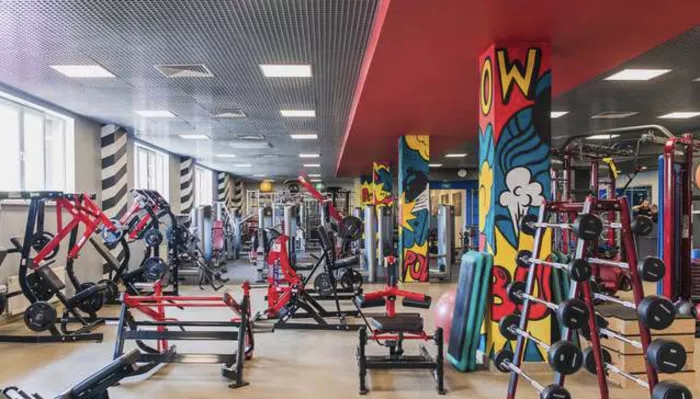 Фитнес клуб "МЕГАПОЛИС FAMILY FIT"