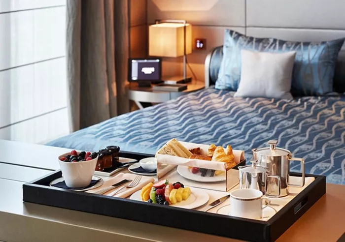 Отель “Armani Hotel Milano 5*”