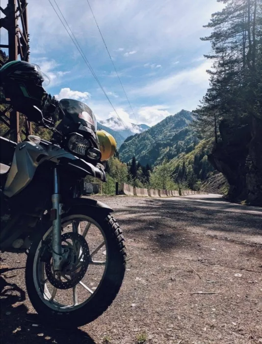 მოტოციკლის გაქირავება "Moto Rent Georgia" (Прокат мотоциклов "Moto Rent Georgia")