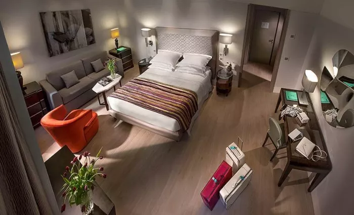 Отель "Cavour 4*"