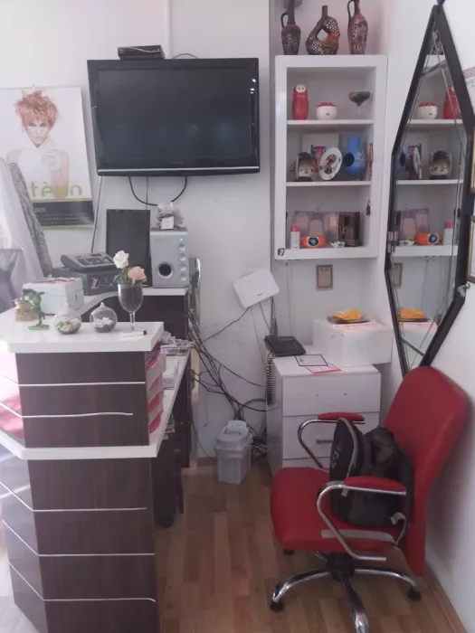 Салон красоты "She Coıffeur"