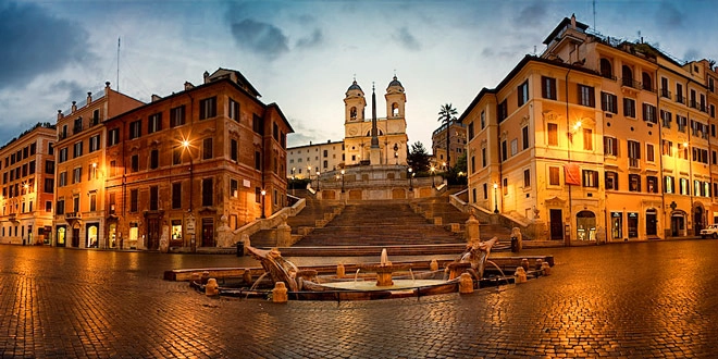 Испанская лестница ( La Scalinata di Trinità dei Monti)