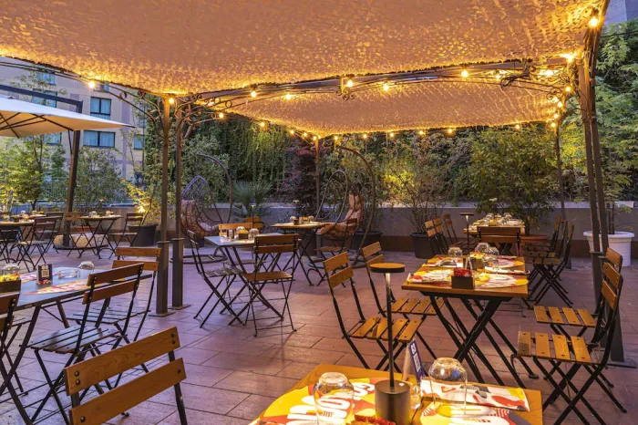 Отель"Leonardo Hotel Milan City Center 4*"