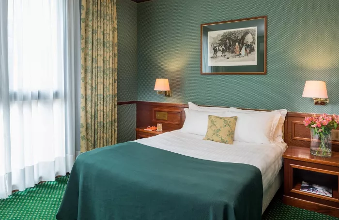 Отель"Leonardo Hotel Milan City Center 4*"