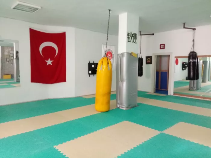 Каратэ "Akdeniz Kaplanlari Karate Ihtisas Spor Kulübü"