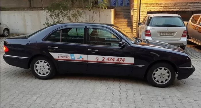 Таксопарк "Tbilisi Taxi" (ტაქსის კომპანია "თბილისი ტაქსი")
