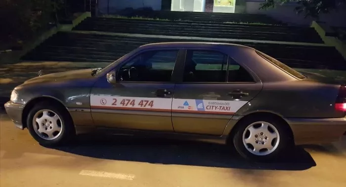 Таксопарк "Tbilisi Taxi" (ტაქსის კომპანია "თბილისი ტაქსი")