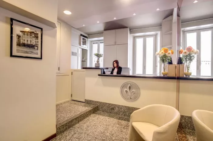 Отель"Albergo Firenze"