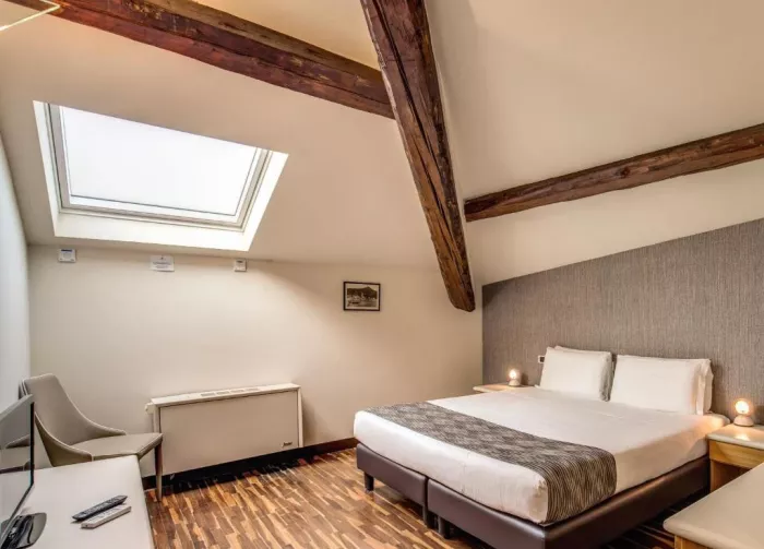 Отель"Albergo Firenze"