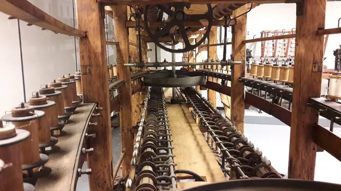 Музей шёлка "Educational Silk Museum"