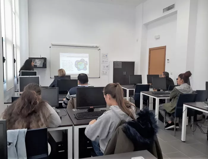 Учебный центр "Formación El Tossalet"