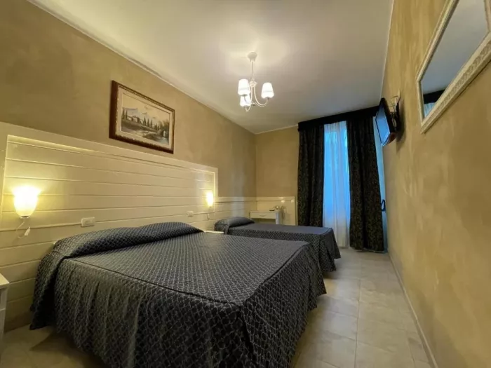 Отель "Hotel Aurelia Milano Centrale 2*"