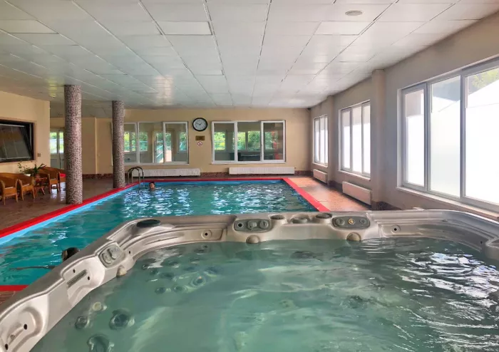 Аквапарк "Юна Aqua Life".