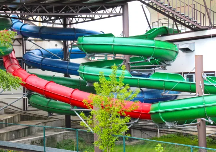 Аквапарк "Юна Aqua Life".