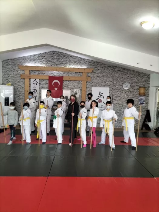 Школа айкидо "Aikido Aikizen Dojo"