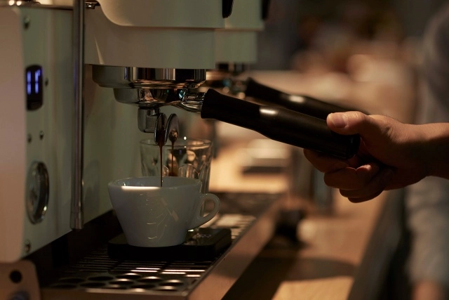 Кофейня - "Switch Coffee Tokyo K5"