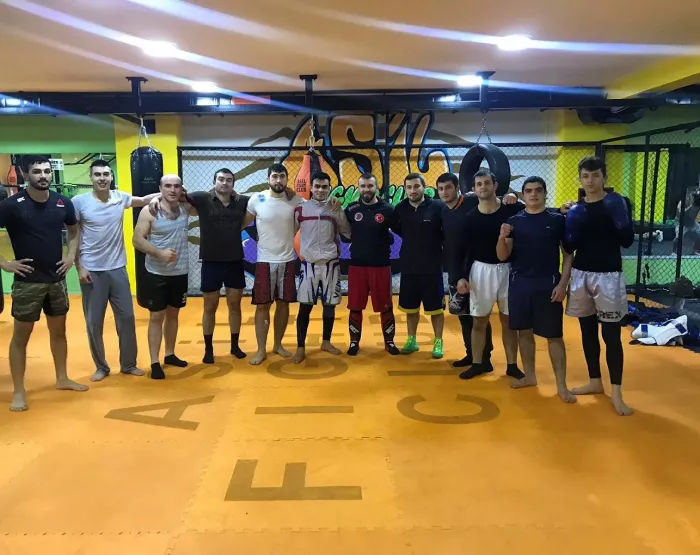 Школа боевых искусств "Asil Fight Club"