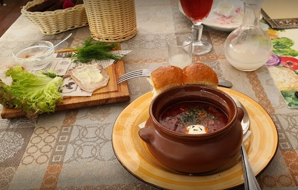 Ресторан "Весёлая Кума".