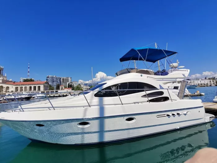 Аренда Яхты "Azimut 39".