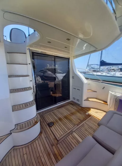 Аренда Яхты "Azimut 39".