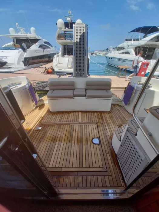 Аренда Яхты "Azimut 39".