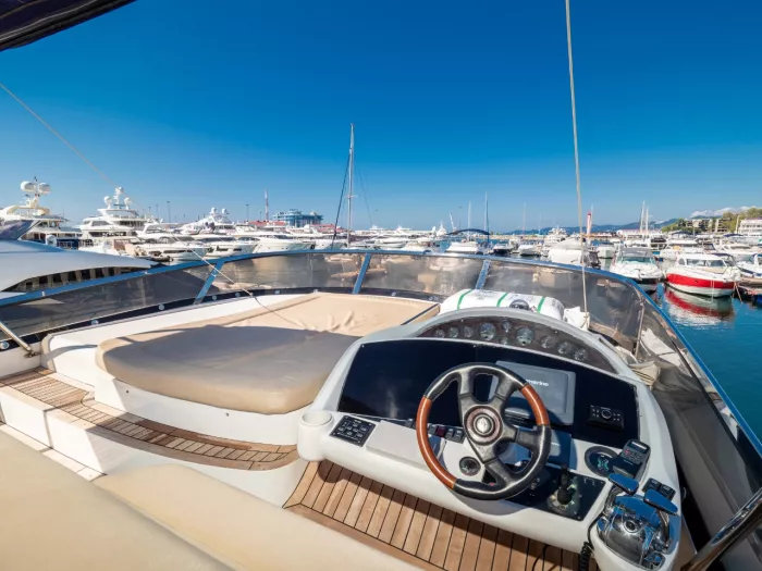 Аренда Яхты "Sunseeker 66 Manhattan".