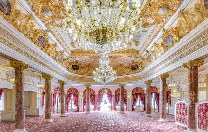 Отель 5* "Hermitage Monte-Carlo".