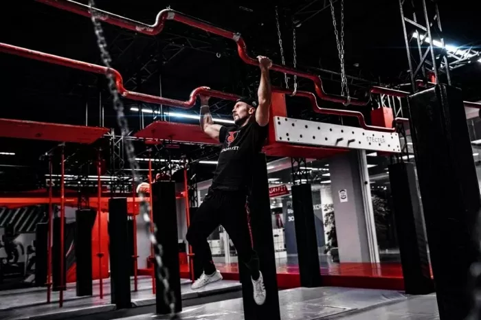 Фитнес-клуб "Ninjafit".