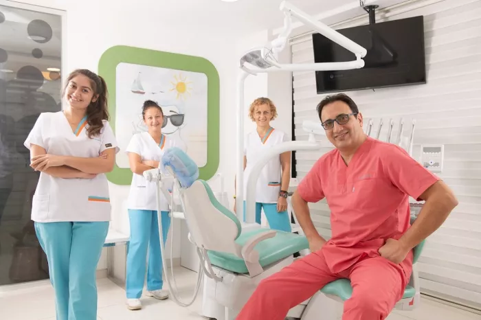 Стоматологическая клиника "DentAntalya (Oral & Dental Health Clinic)"