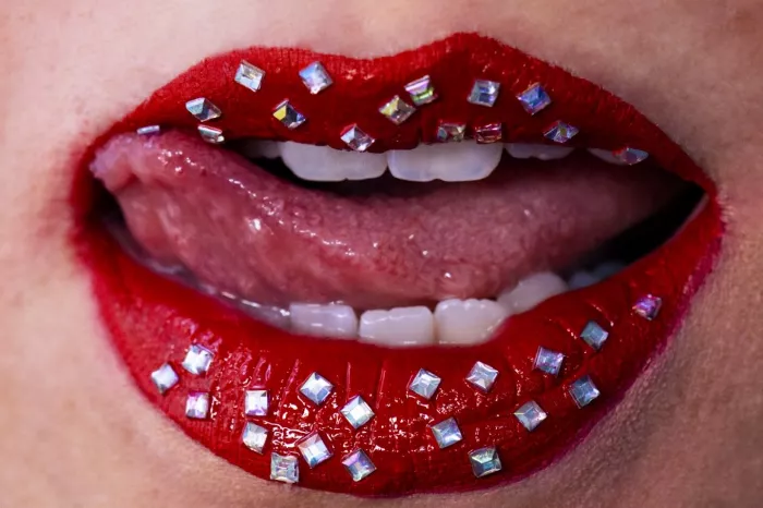 Стоматологическая клиника "DentAntalya (Oral & Dental Health Clinic)"