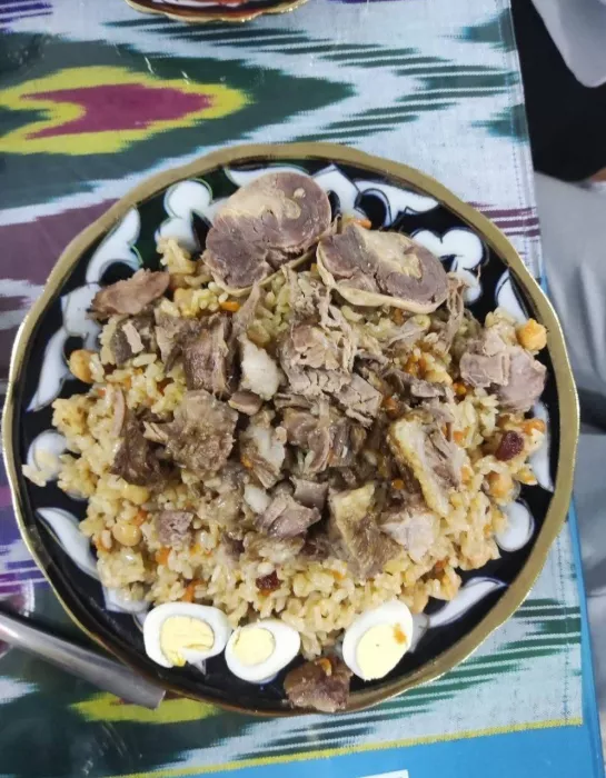 Ресторан "RESTAURANTE UZBEKO . HALAL"