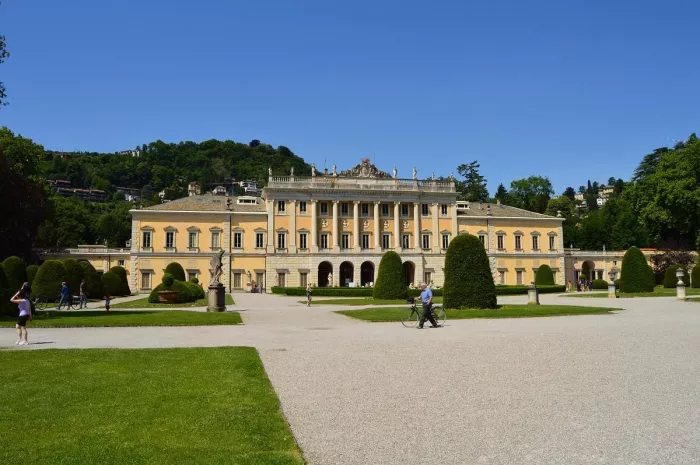 Villa Olmo