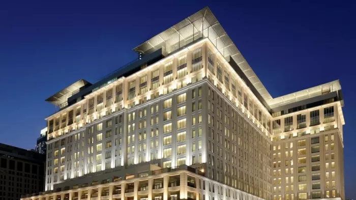 Отель "The Ritz-Carlton Executive Residences" 5*