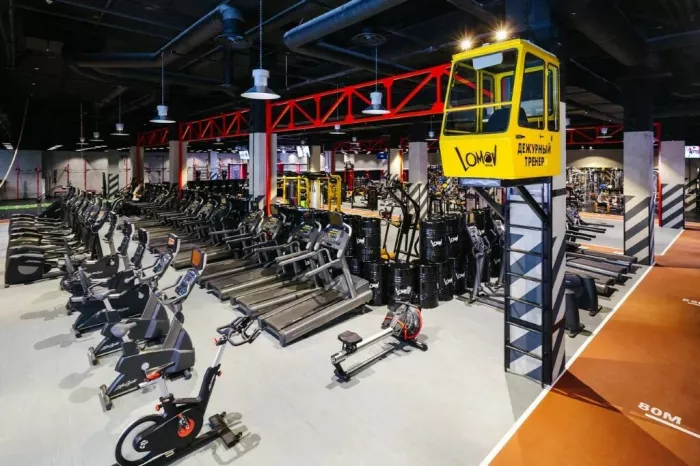Фитнес клуб "Lomov Gym".