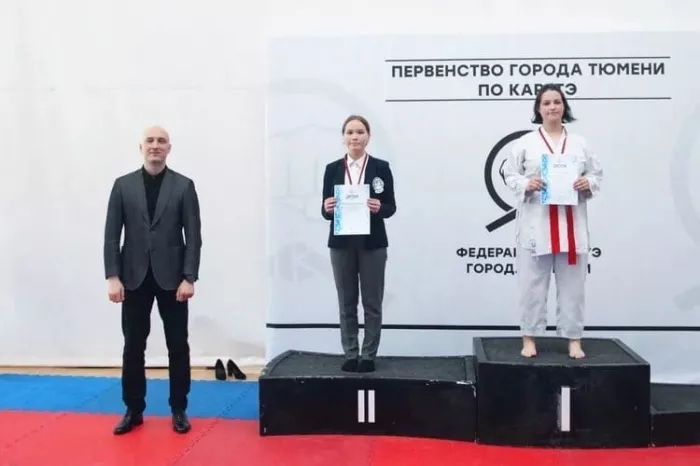 Секция каратэ  "Старт"