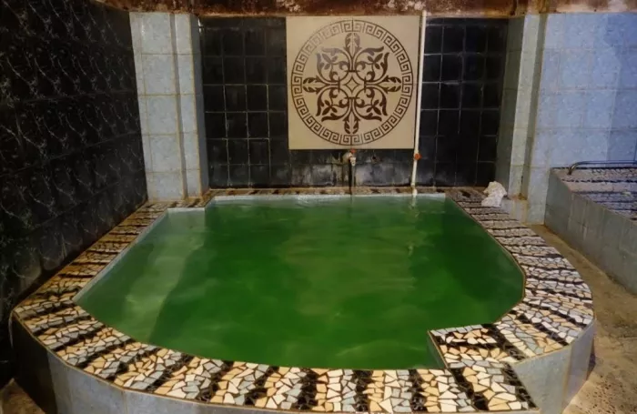 Баня "Queens Bath" (აბანო "Queens აბანო")