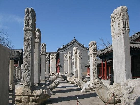 Музей «Art Museum of Stone Carvings»