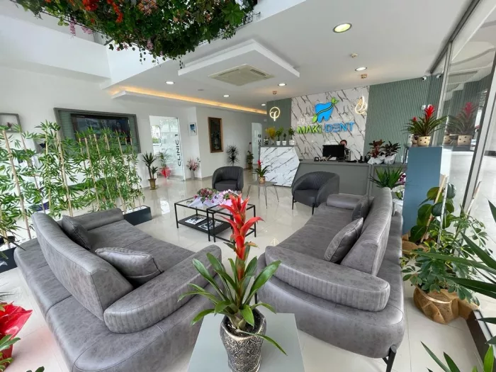 Стоматологическая клиника "MakiDent Dental Clinic - Maki Dent Ağız ve Diş Sağlığı Polikliniği"