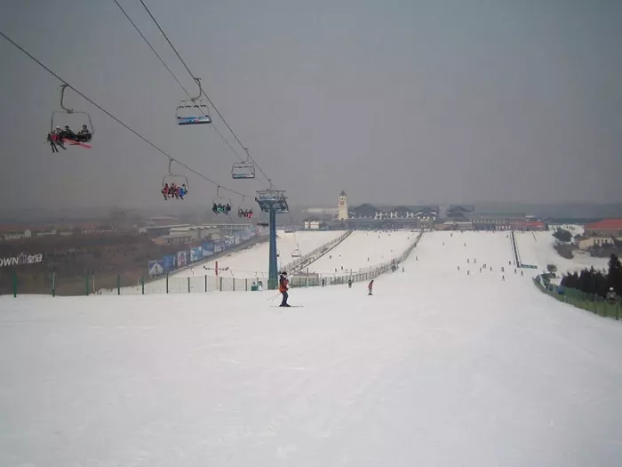 Курорт  «Beijing Nanshan Ski Village»