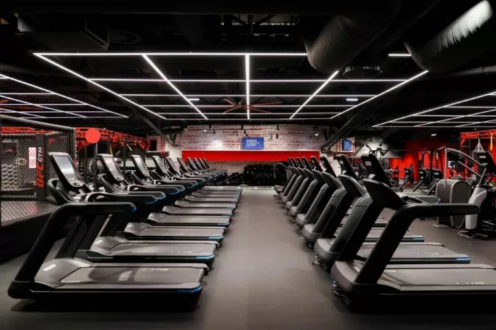 Фитнес клуб "UFC GYM". 