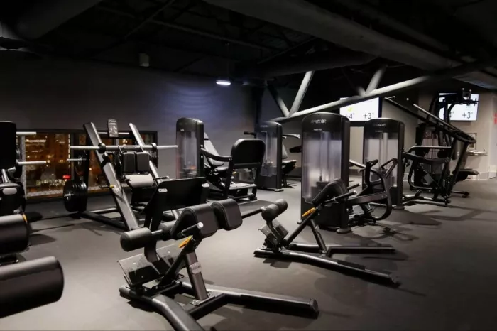 Фитнес клуб "UFC GYM". 