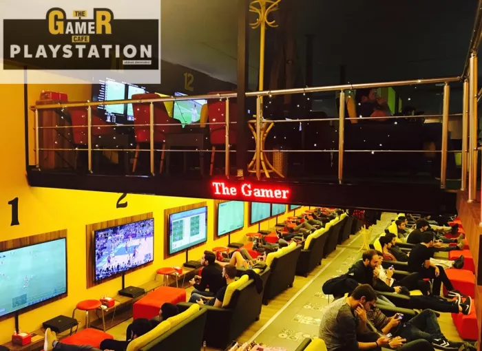 Игровая комната "The Gamer Playstation Cafe"