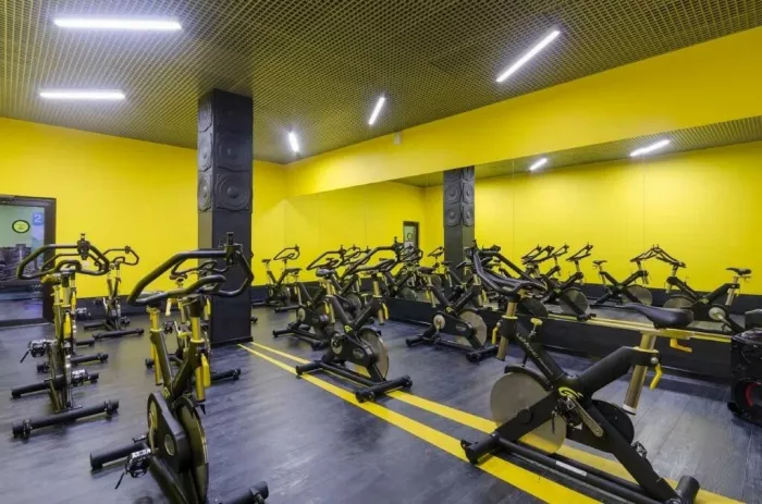 Фитнес клуб "WeGym".