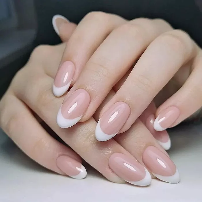 Клуб красоты и спорта "LadyWell"