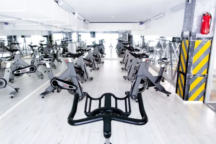 Тренажерный зал "Pacific Strong Gym"