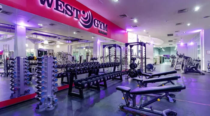 Тренажерный зал  "Patrocl Olympia Gym"
