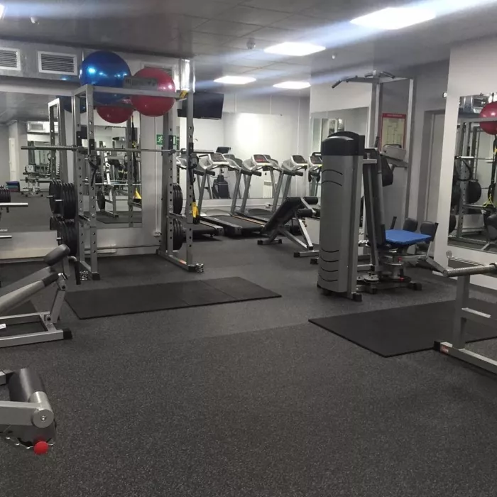 Тренажерный зал  "Patrocl Olympia Gym"