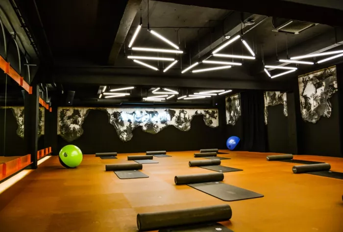 Тренажерный зал "Re-Gym"