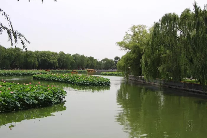 Парк «Yuyuantan Park»